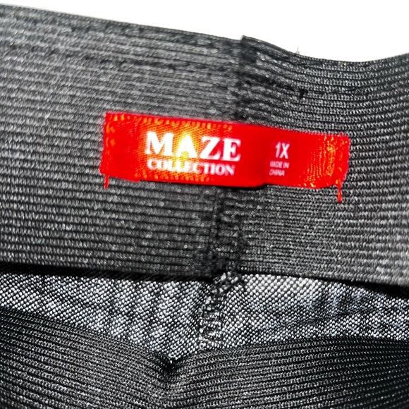 Maze 1X dress pants - Picture 3 of 3